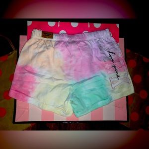 NEW VS PINK Size XS Pastel Tie Dye Boyfriend Short.